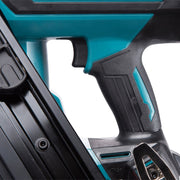 Cloueur de charpente 90mm pointes en D 34 º LXT MAKITA DBN900RTE BL1850B X 2 + chargeur DC18RC